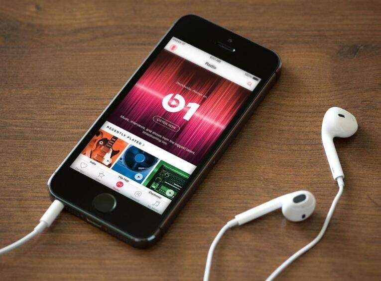 iphone7开不了机怎么办只显示黒苹果（iphone7开不了机怎么办？）(图1)