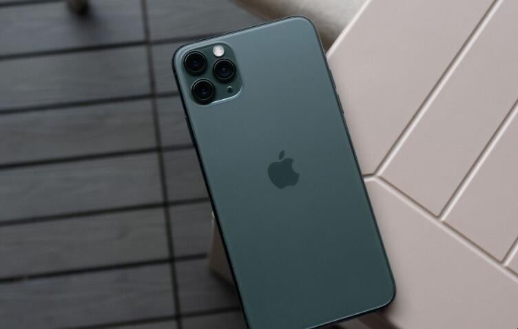 iphone11pro和iphone12（iphone11pro和iphone13pro对比）(图1)