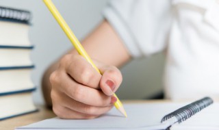 十字加一笔变成什么字（十字加一笔变成什么字一年级）
