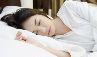 女人梦见捡钱预示着什么 女人梦见捡钱预示着什么意思