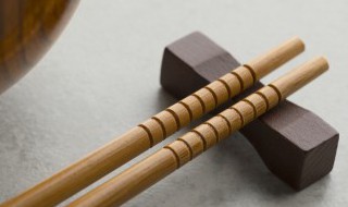 醋冲洗筷子能消毒吗 醋冲洗筷子能消毒吗